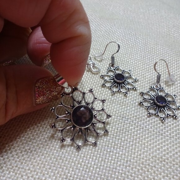 Beautiful AMETHYST FLOWER Handmade Sterling 925 Earrings & Necklace #79C - Picture 2 of 3